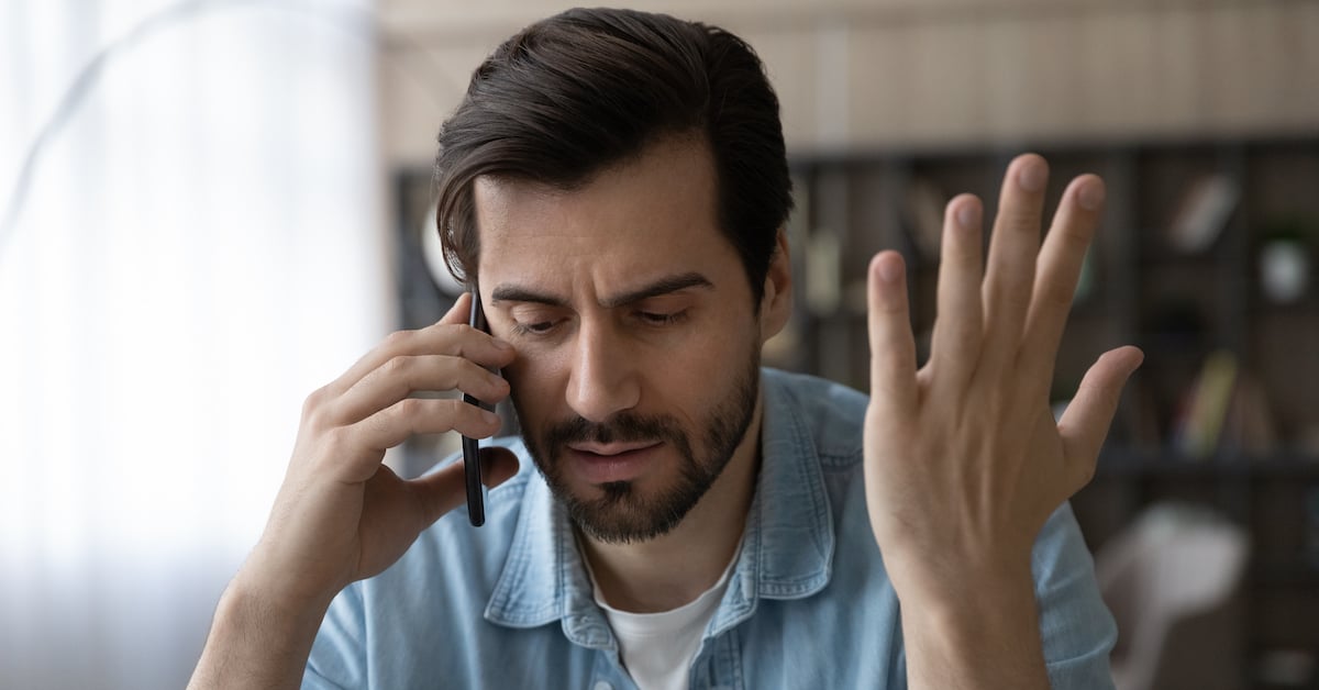 man-unhappy-with-doctor-on-the-phone_soc