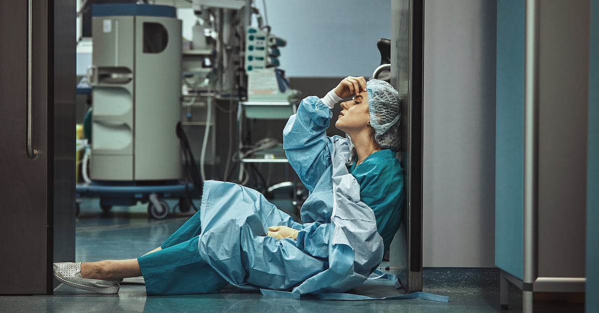 surgeon distraught after surgery